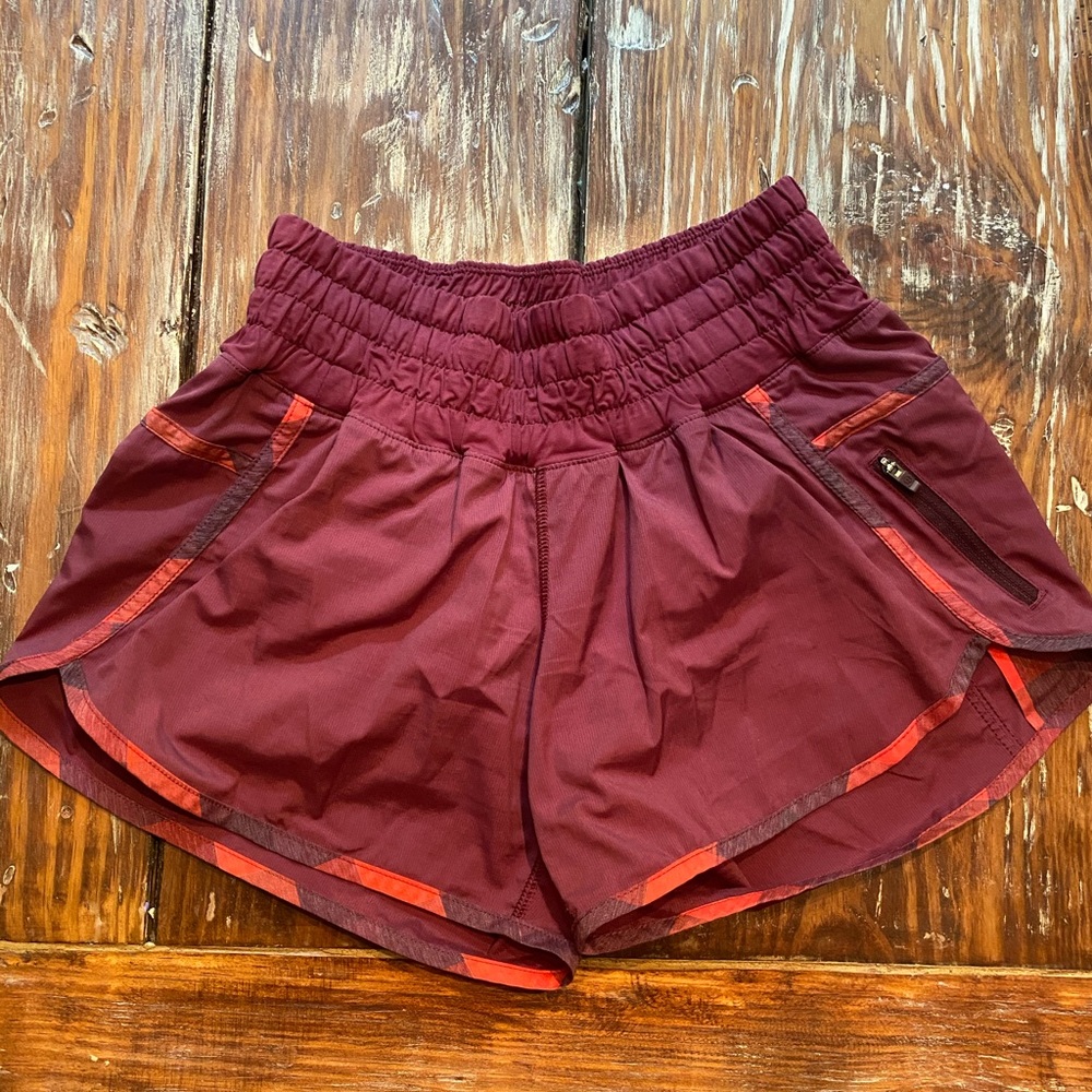 *Rare* Lululemon Tracker Short